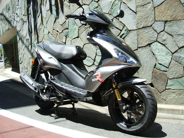 ADIVA R125 | 東京都中野区バイクショップ『バイクプラザ中野』